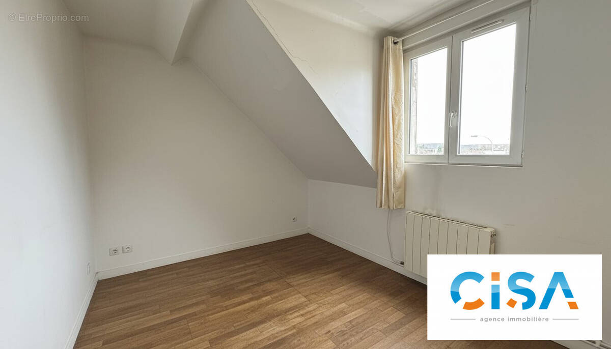 Appartement à PONT-SAINTE-MAXENCE