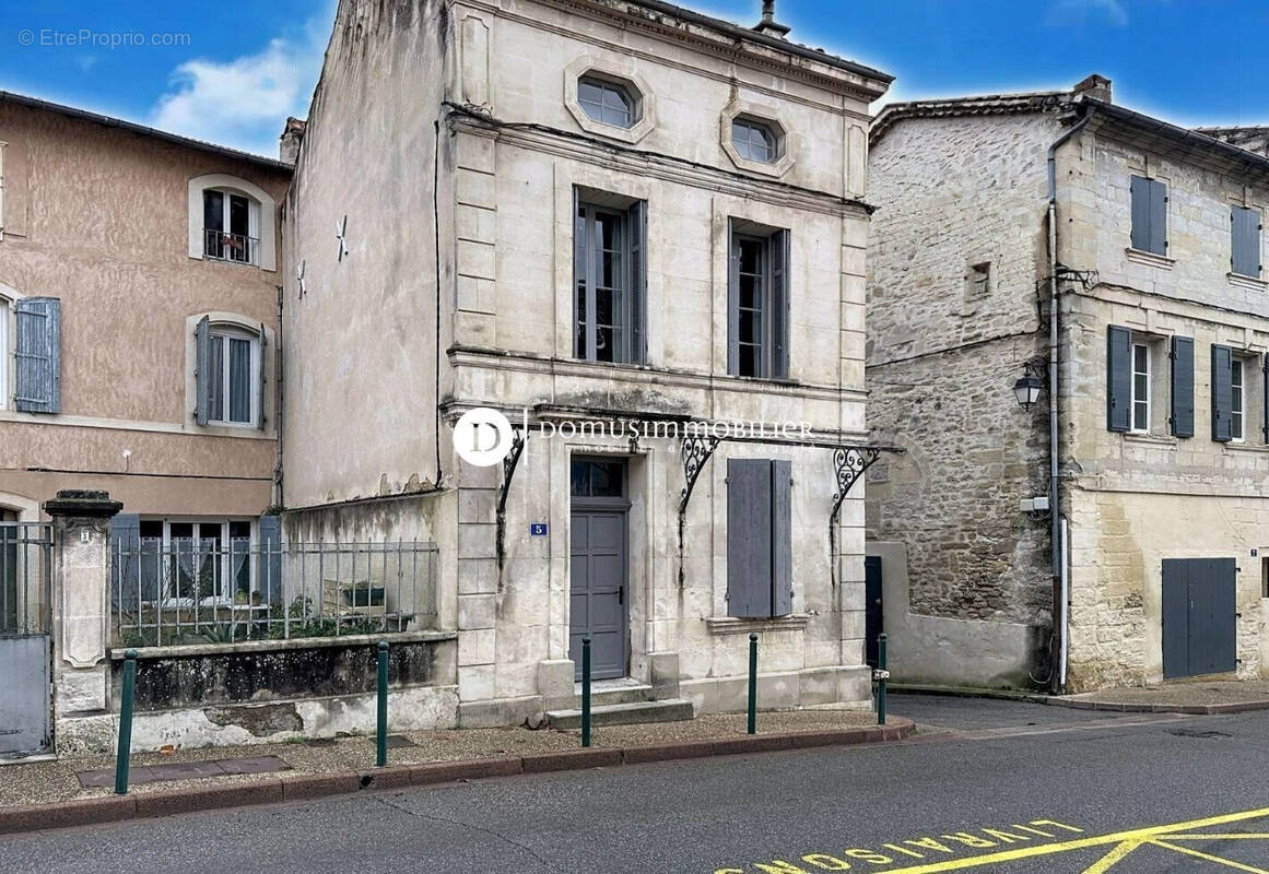 Maison à BARBENTANE