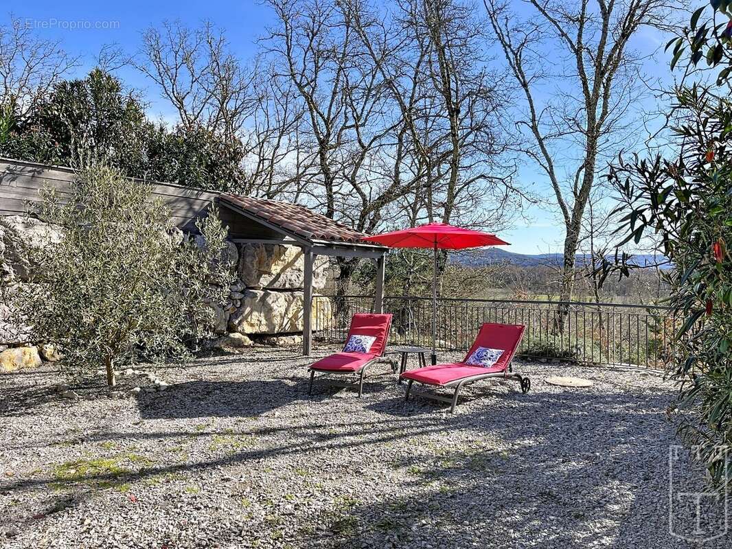 Maison à SAINT-ALBAN-AURIOLLES