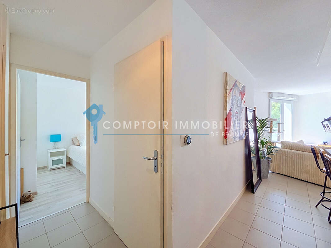 Appartement à MEYLAN