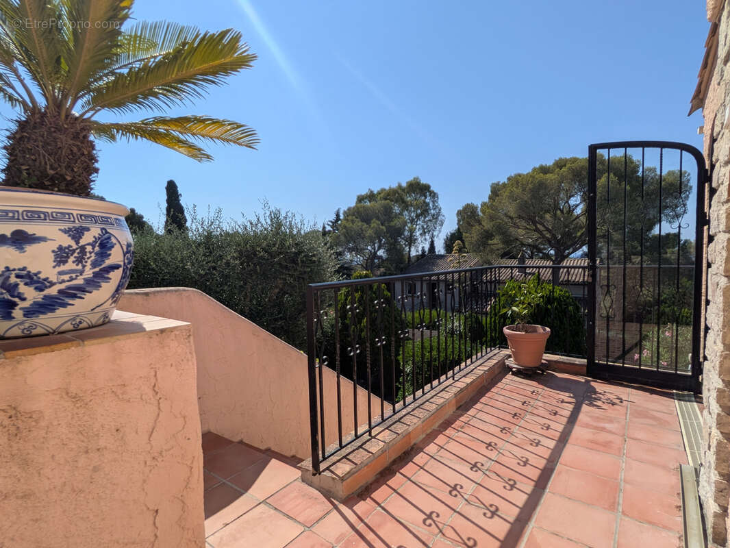 Maison à SAINT-RAPHAEL