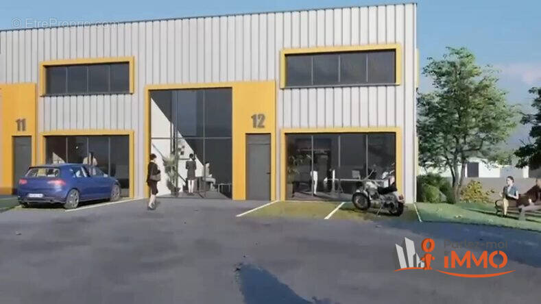 Commerce à ANDREZIEUX-BOUTHEON