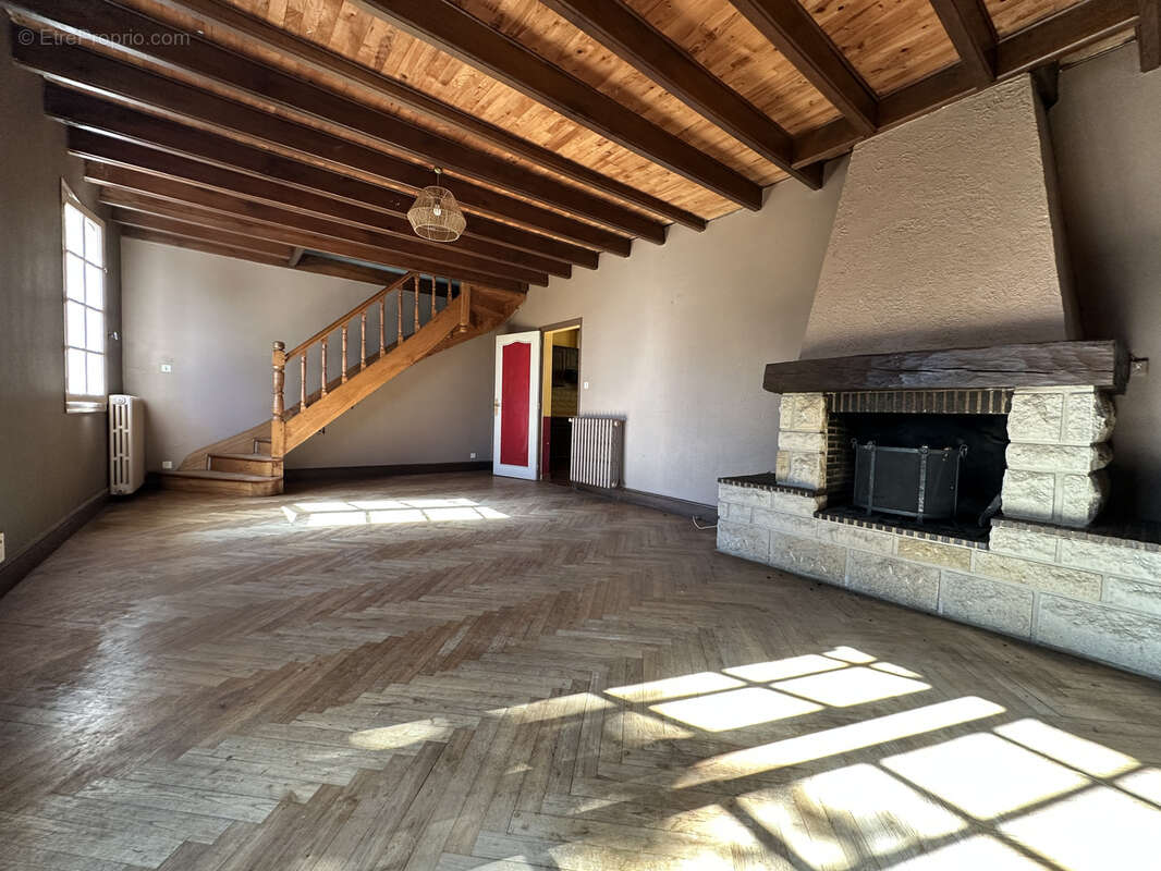 Maison à CHENAUD