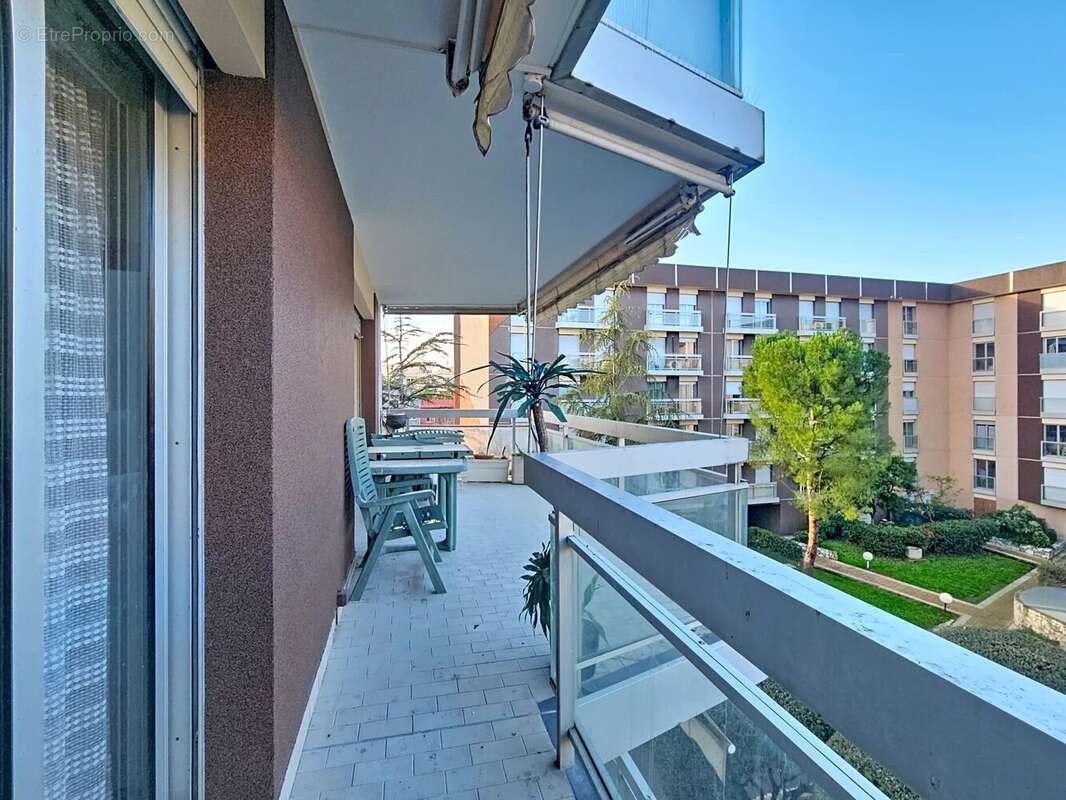 Appartement à NICE