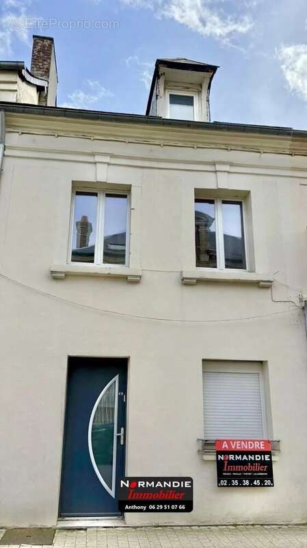 Maison à LILLEBONNE