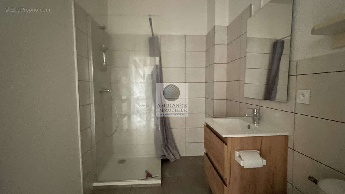 Appartement à ROMANS-SUR-ISERE