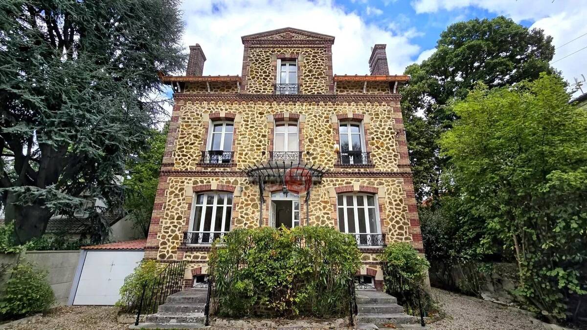 Maison à VILLEMOMBLE