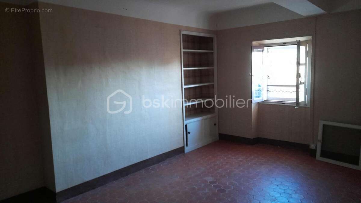 NOUVELLE BAISSE DE PRIX de 12% (à prévoir) pour cette BASTIDE en pierres à rénover MANOSQUE - photo 12