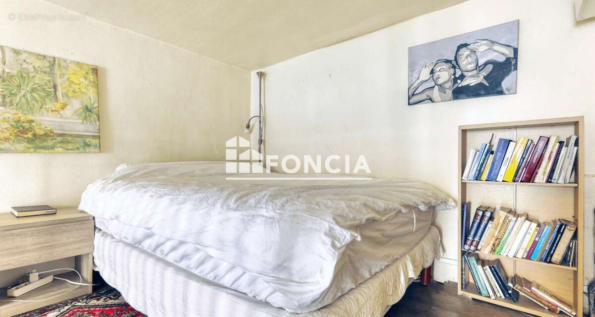 Appartement à PARIS-4E