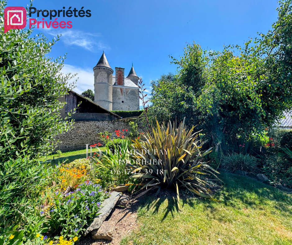 Maison à AMBRIERES-LES-VALLEES
