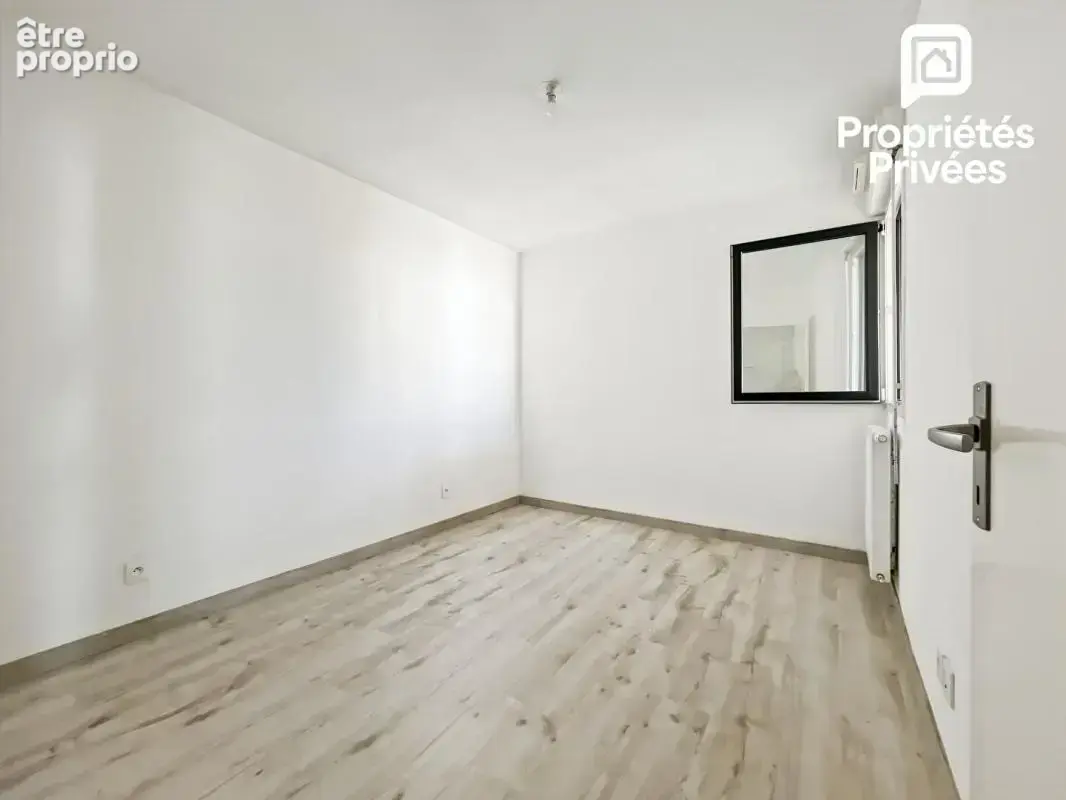 Appartement T3 avec terrasse dans une résidence sécurisée au coeur du quartier Courréjean à Villenave-d'Ornon - 63m² - 199 900 - photo 7