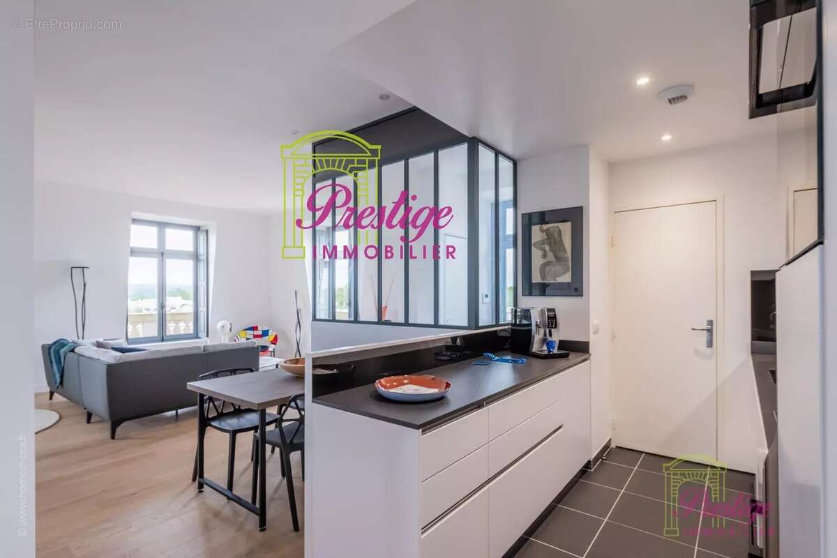 Appartement à MAISONS-LAFFITTE