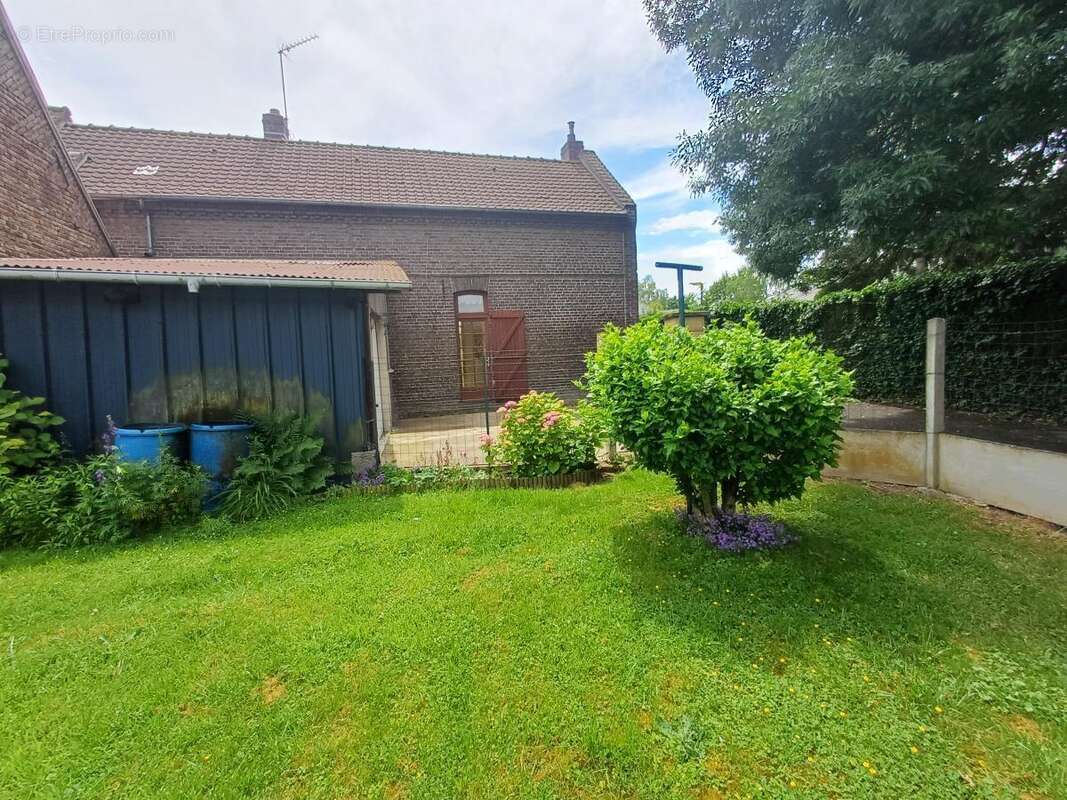 Maison 67 m² à Amiens  - photo 2