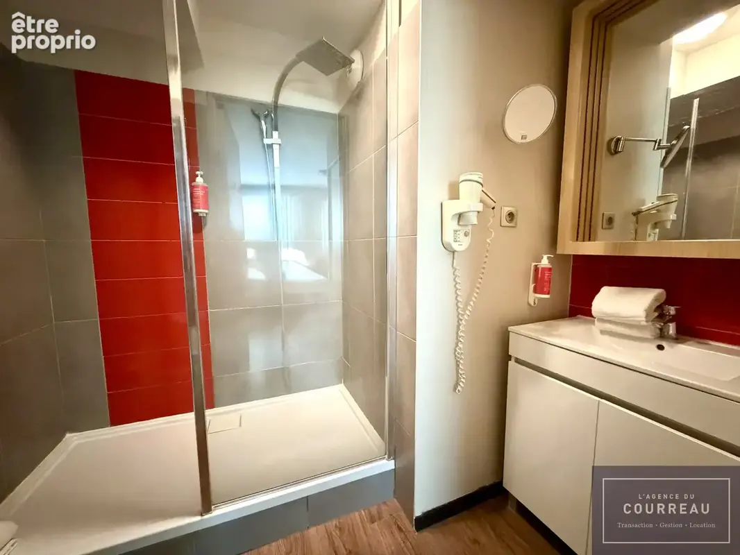 Lot de cinq appartements - Appart City - photo 8