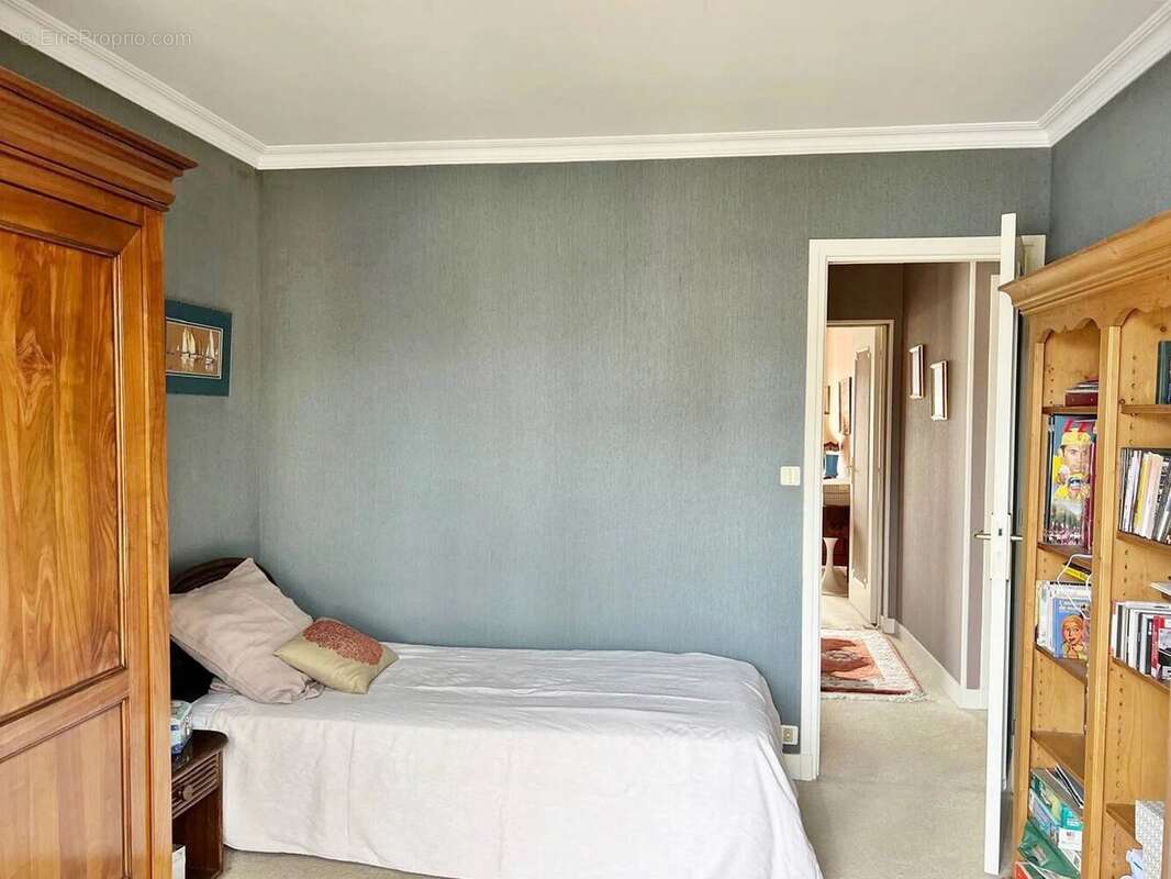 Appartement à SAINT-MAUR-DES-FOSSES