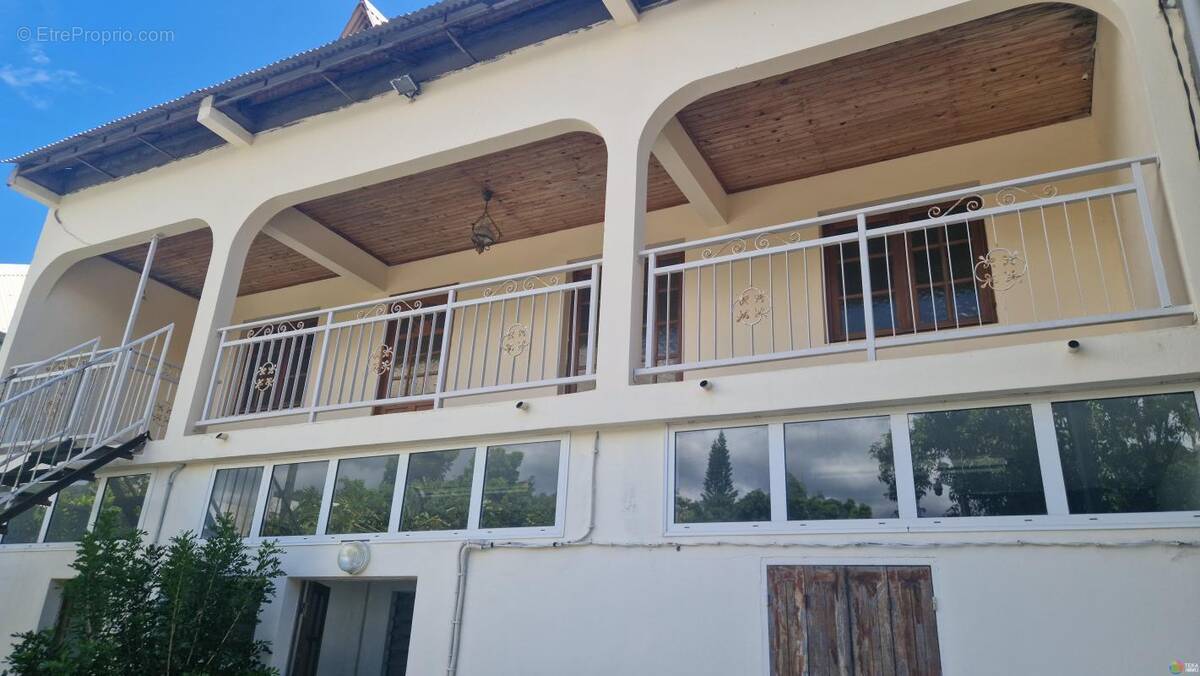 Maison à SAINT-DENIS