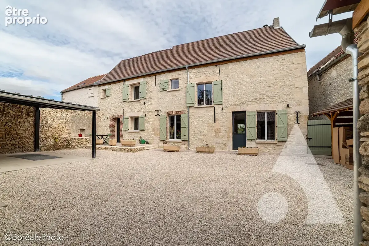 Photo Maison à Crepy-En-Valois au prix de 599 000€