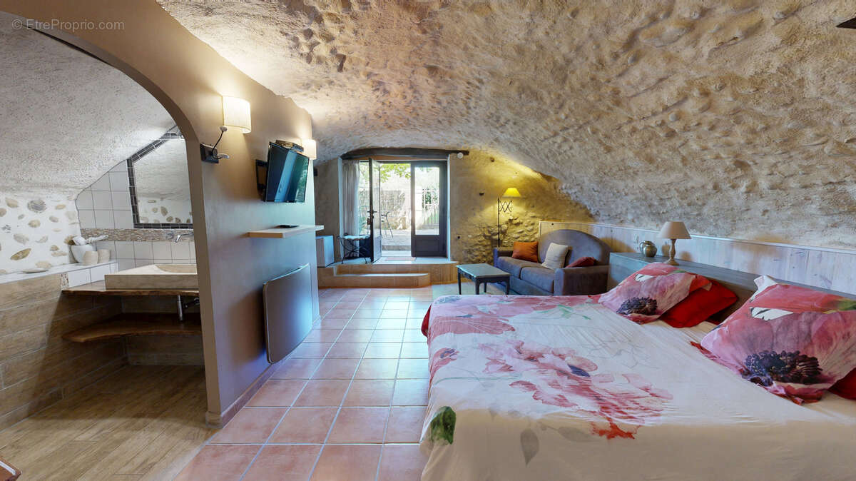 Maison à ALLEMAGNE-EN-PROVENCE