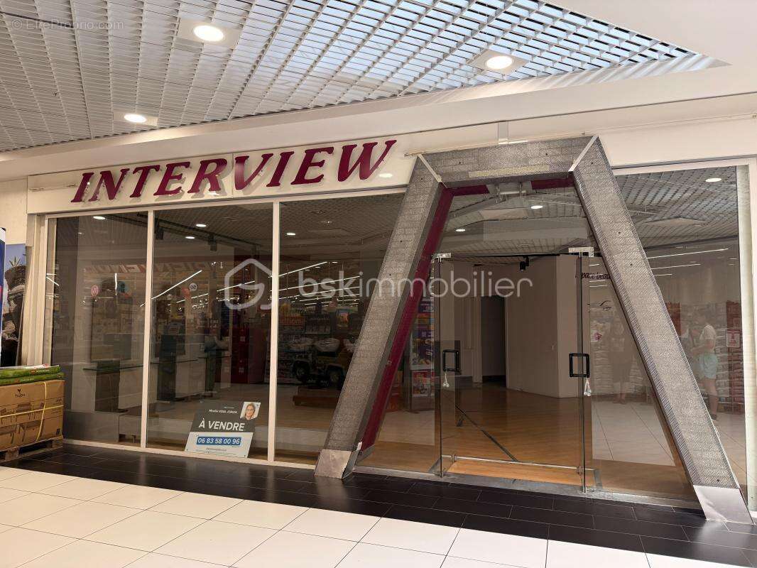 Local commercial de 90m² - photo 3