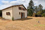 Maison à JAVERLHAC-ET-LA-CHAPELLE-SAINT-ROBERT