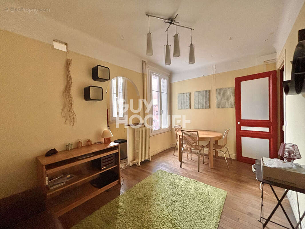 Appartement à SAINT-OUEN