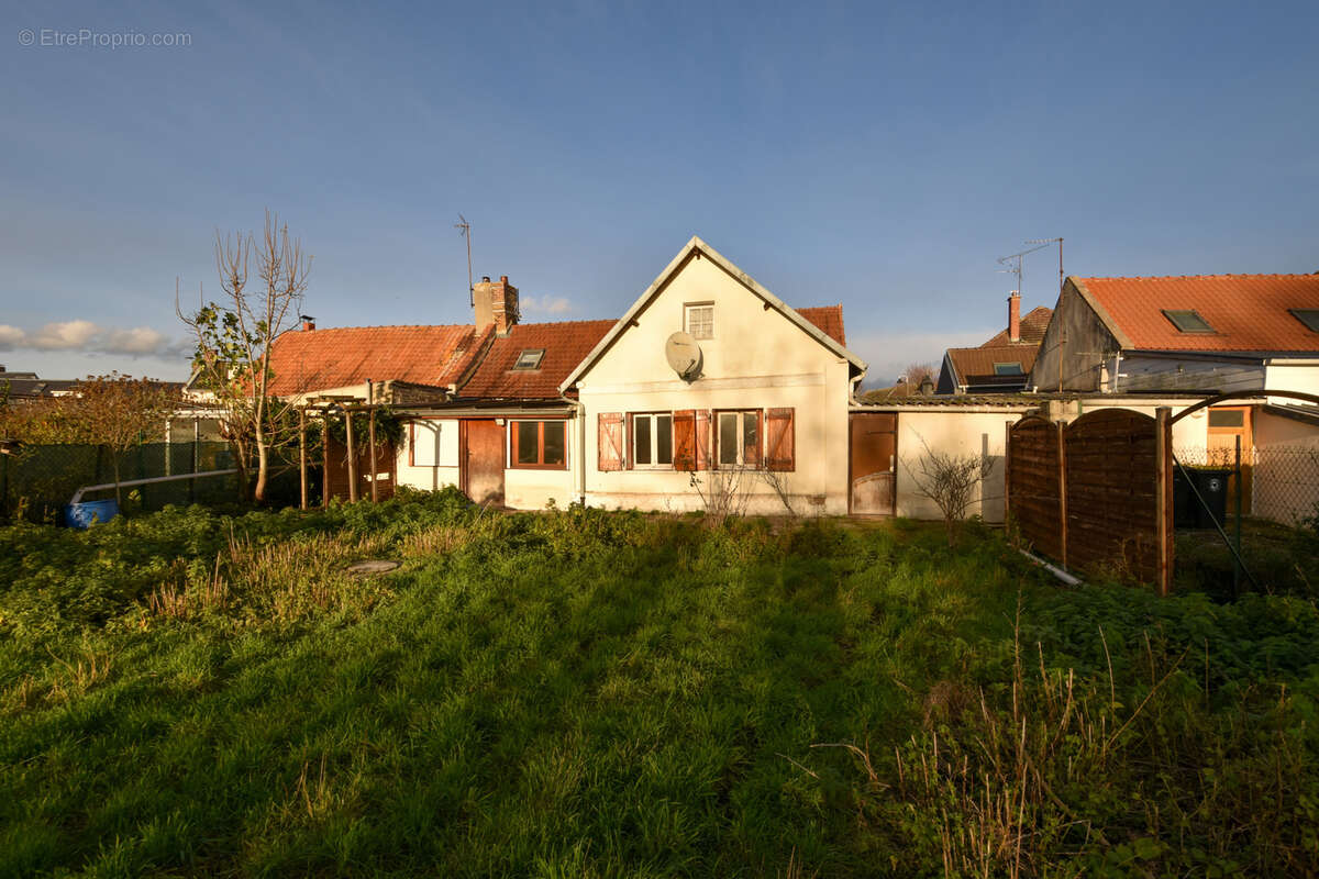 Maison à SAINT-SAUVEUR