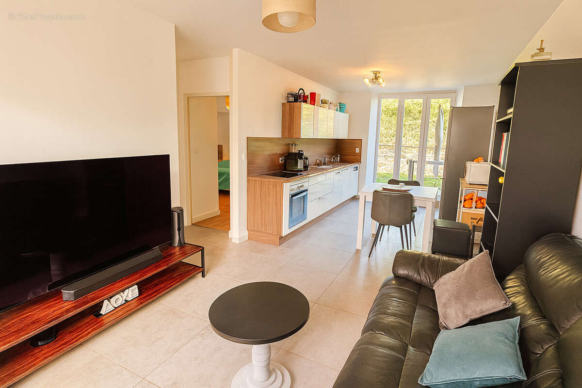 Appartement à SAINT-CERGUES