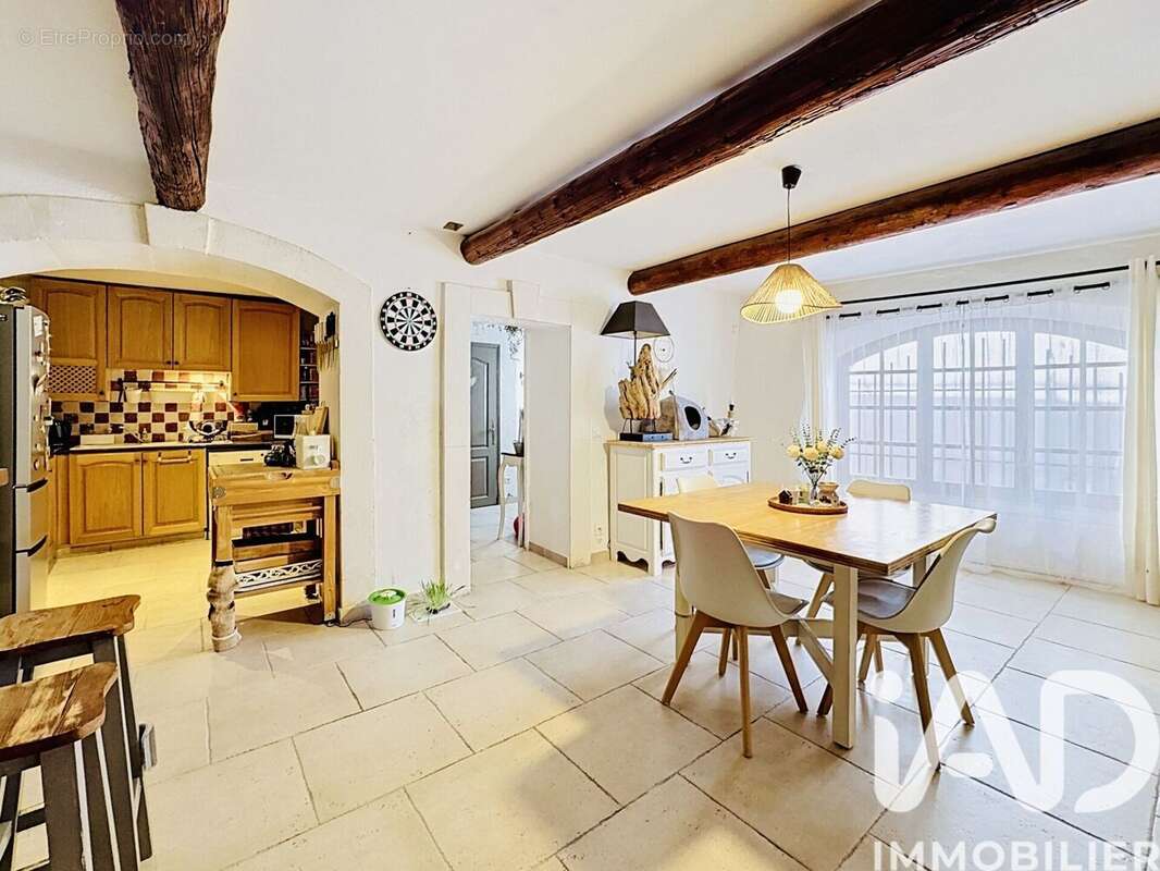 Photo 3 - Maison à EYRAGUES