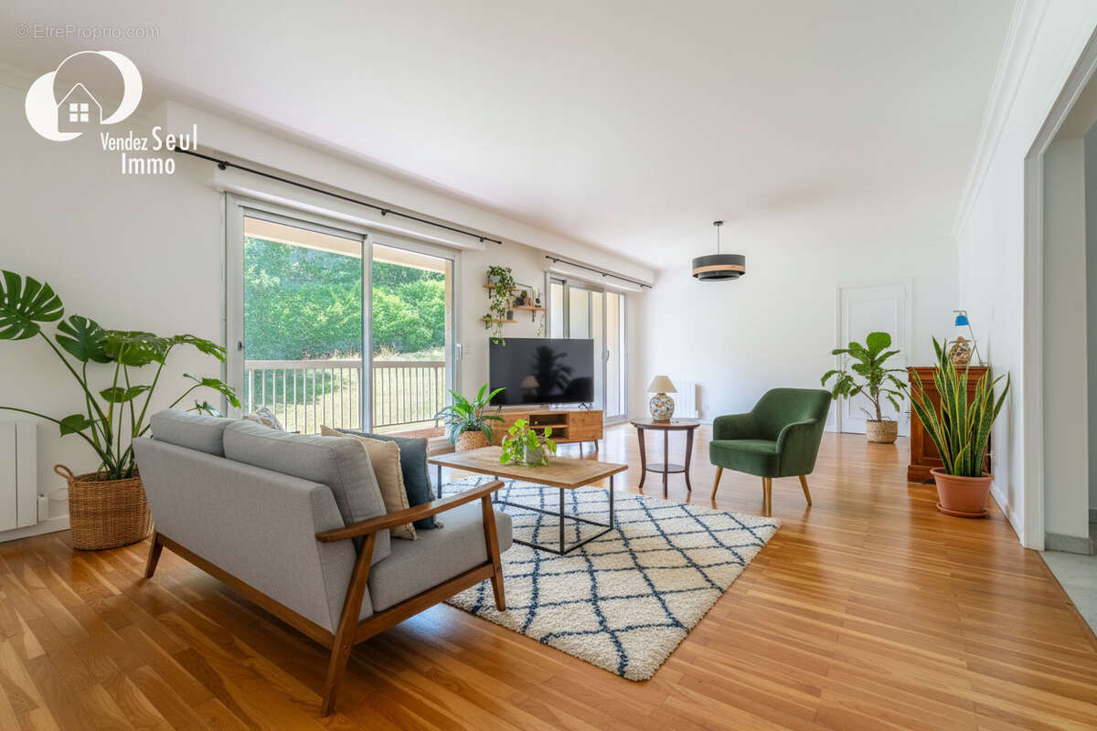 Appartement à CALUIRE-ET-CUIRE