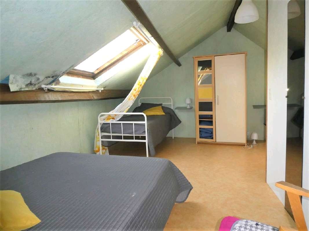 Maison à MARCILLY-LA-CAMPAGNE