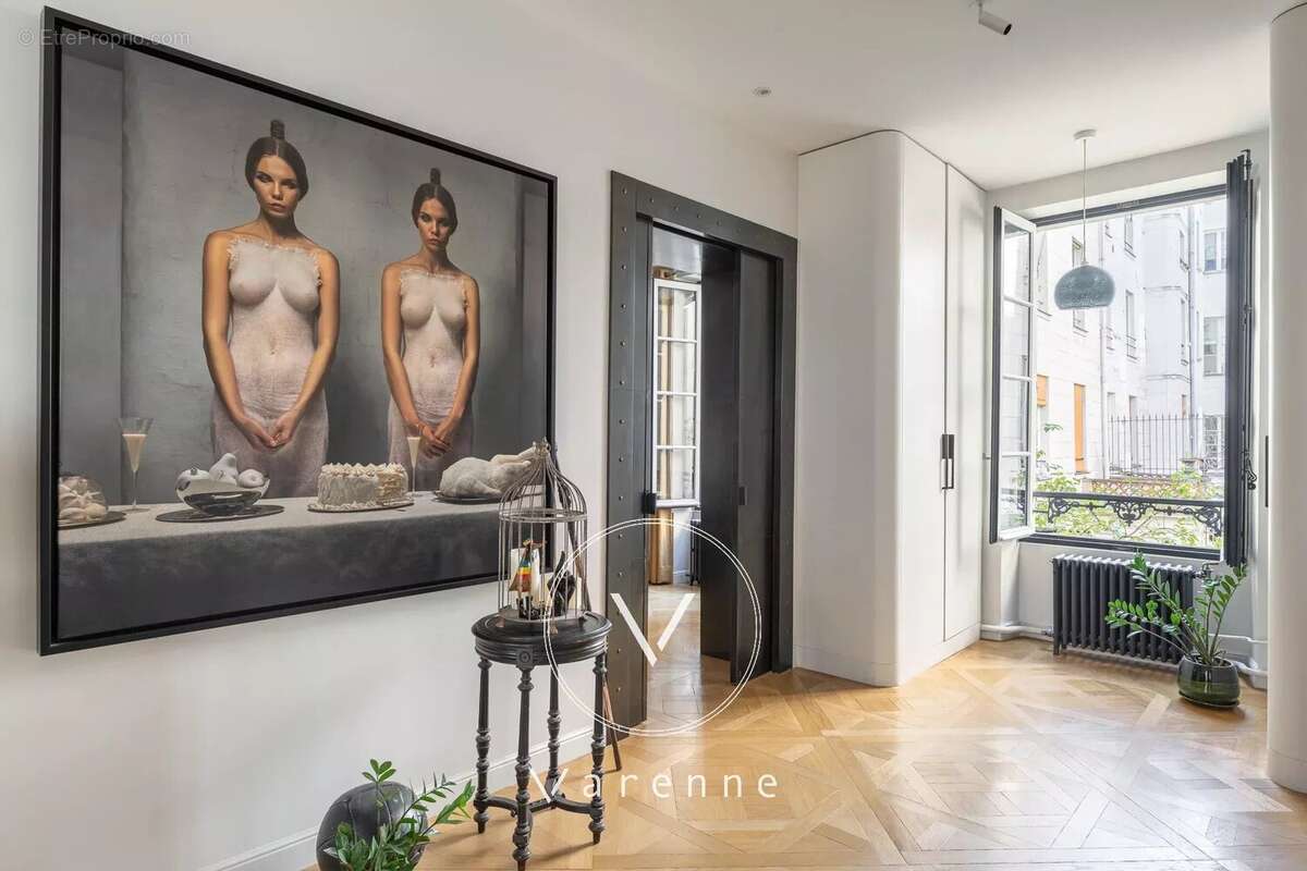 Appartement à PARIS-6E