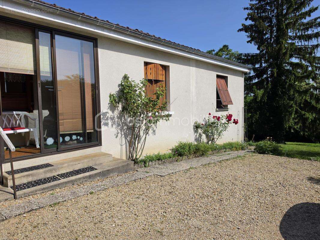 Maison à POMMEUSE