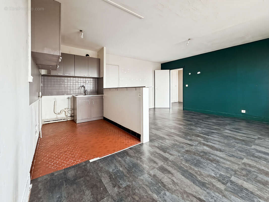 Appartement à ROSNY-SOUS-BOIS