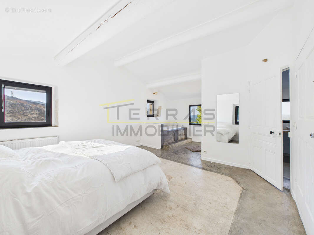 Maison à CHANTEMERLE-LES-GRIGNAN