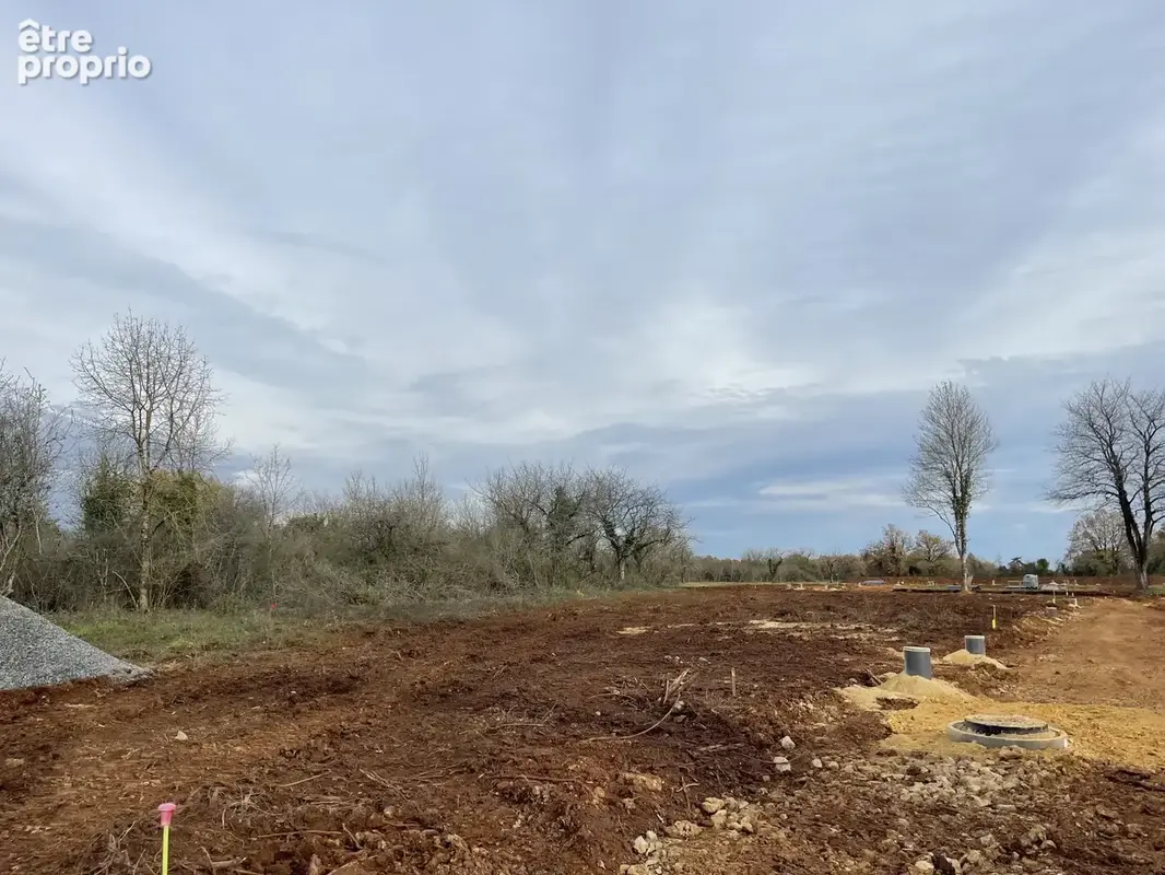 Terrain à ITEUIL