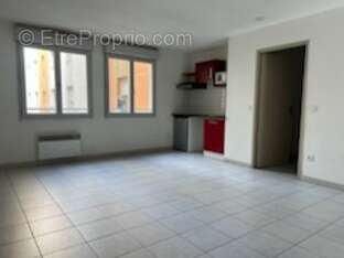 Appartement à MARSEILLE-1E