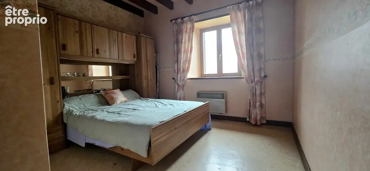 maison en pierre de104 m2 avec 6736 m2 de terrain attenant - photo 11