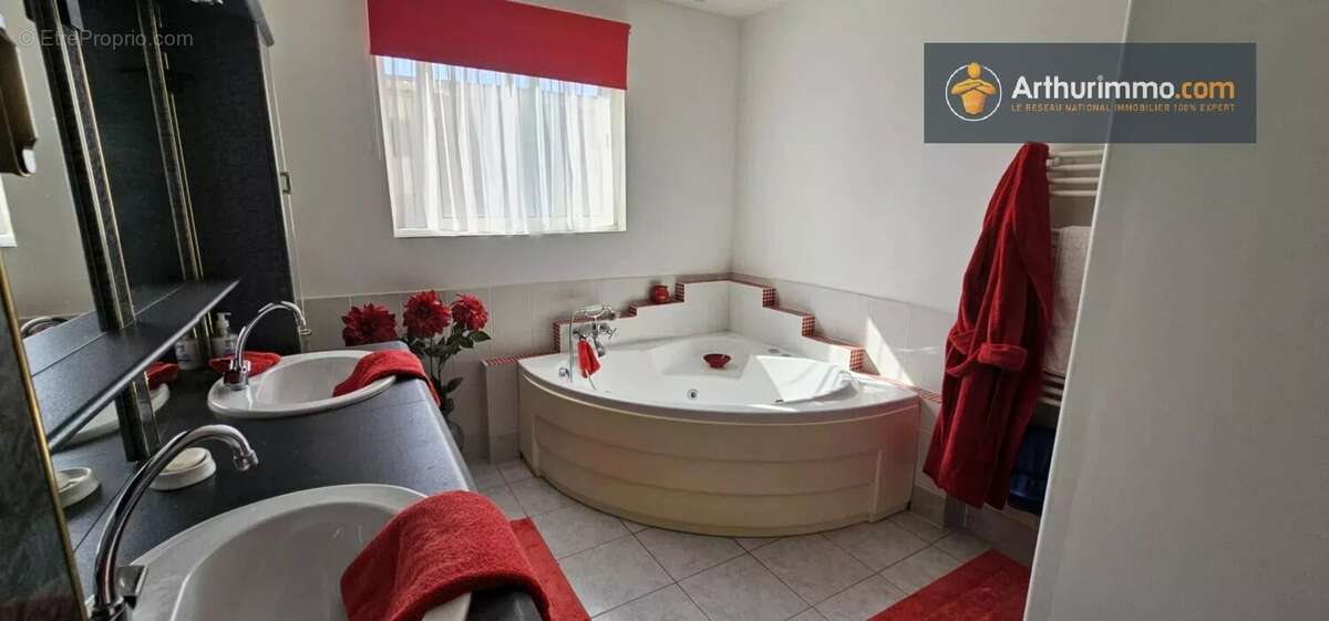 Maison à FENOUILLET-DU-RAZES