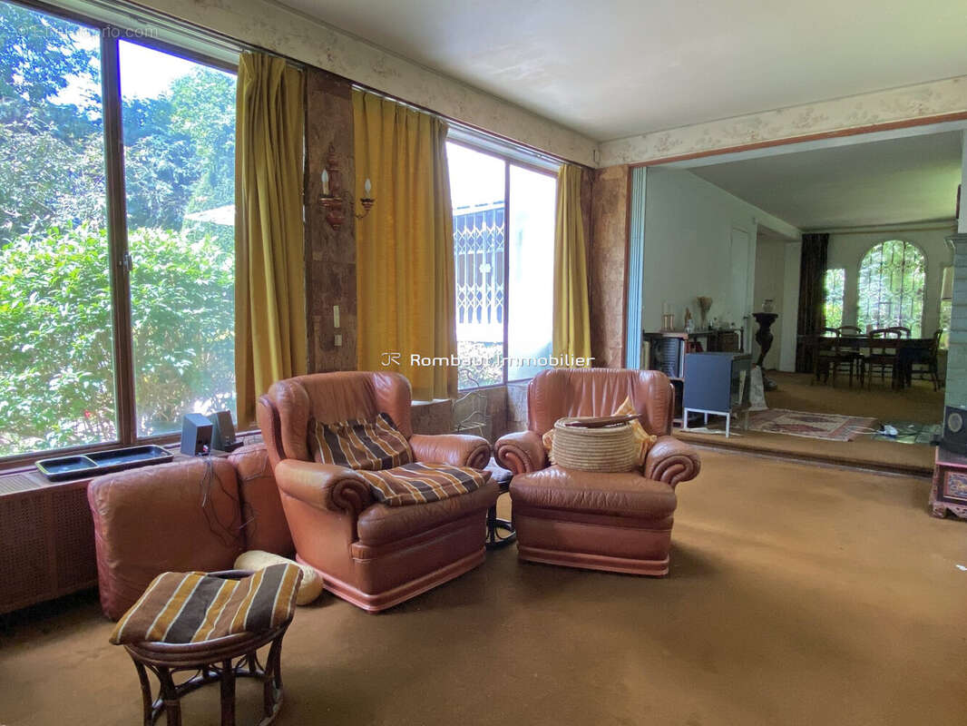 Maison à LA CELLE-SAINT-CLOUD