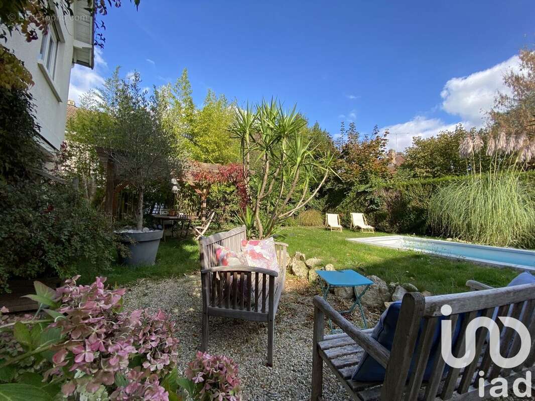 Photo 2 - Maison à LA ROCHETTE