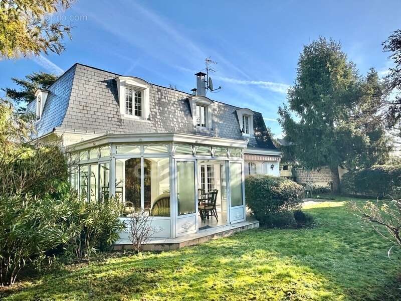 Un havre de paix dans le PARC à 15 mn à pied de la gare : Maison de famille 259 m² - photo 15