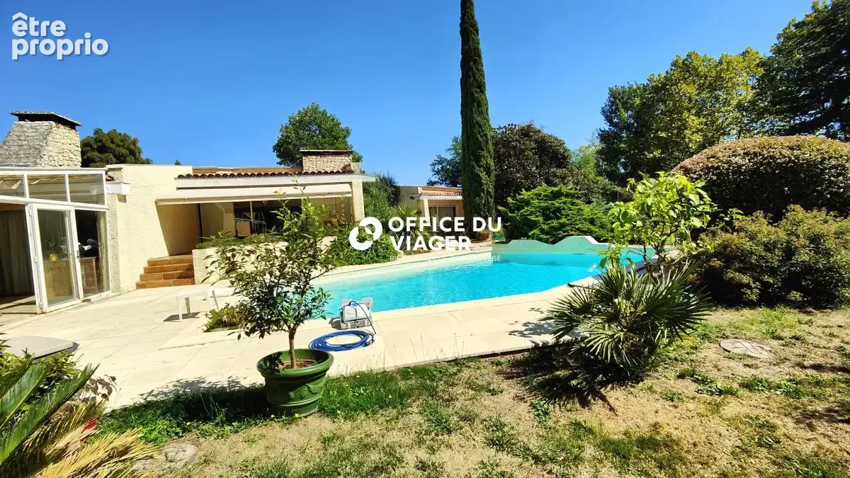 Maison - 6 pièces - 180 m² - photo 24