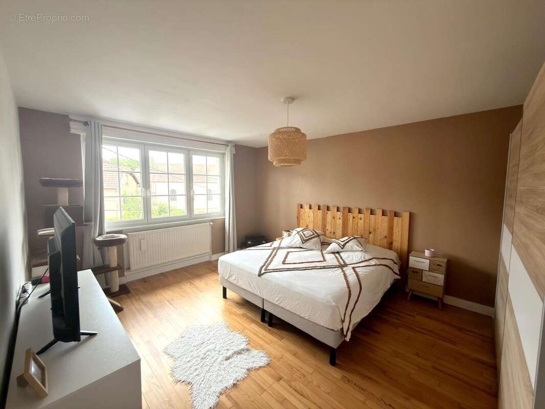 Maison 4 pièces 125 m² à vendre à Voyer (57560) - photo 5