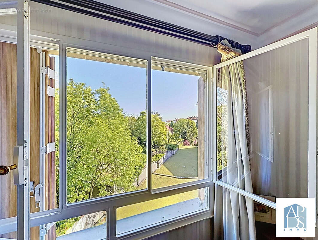 Appartement à NOGENT-SUR-MARNE