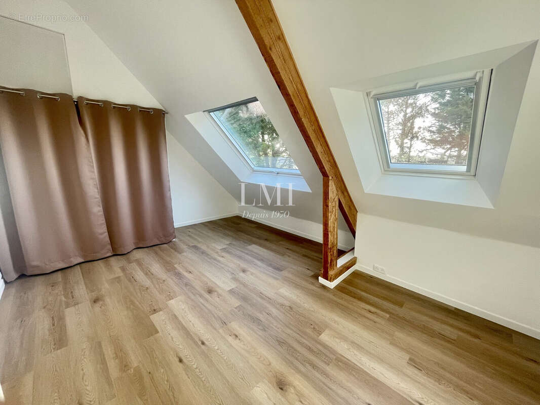 Maison à LOCOAL-MENDON