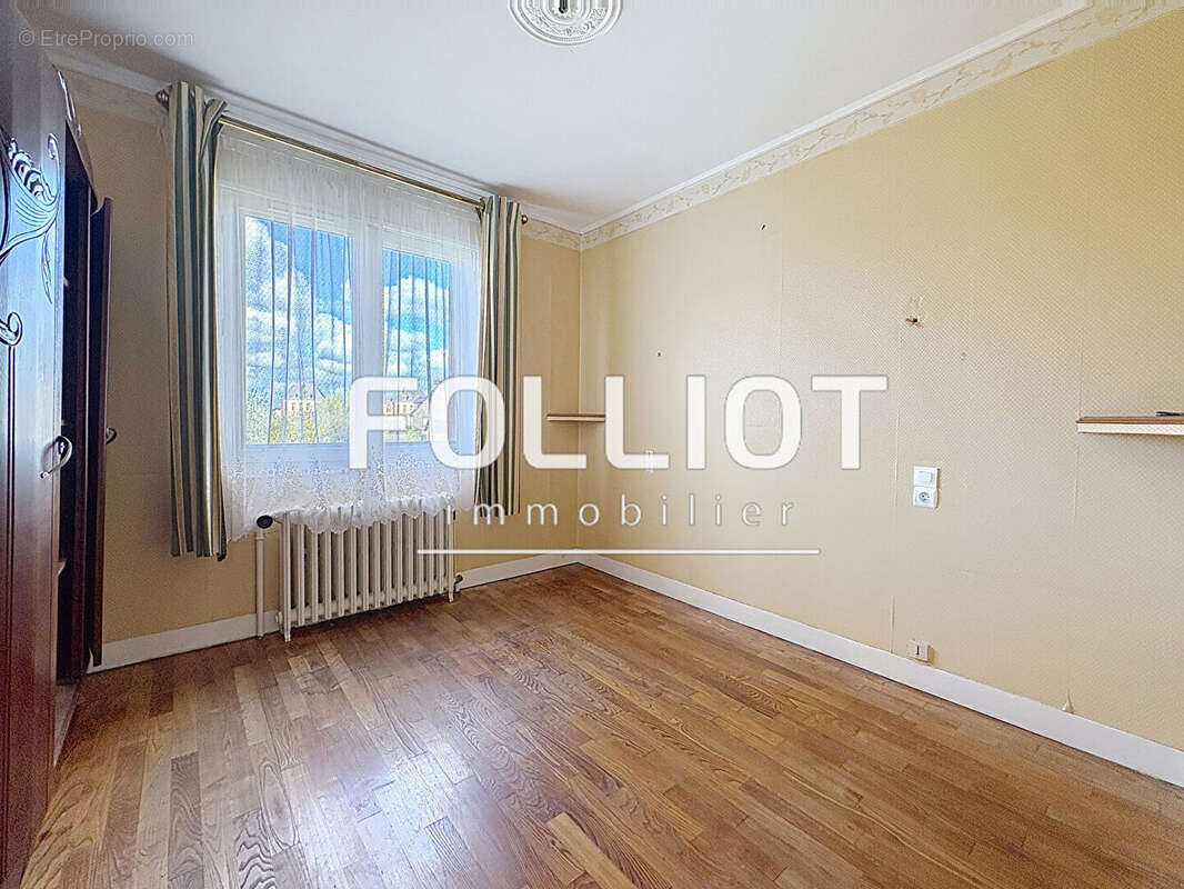 Maison à TORIGNI-SUR-VIRE