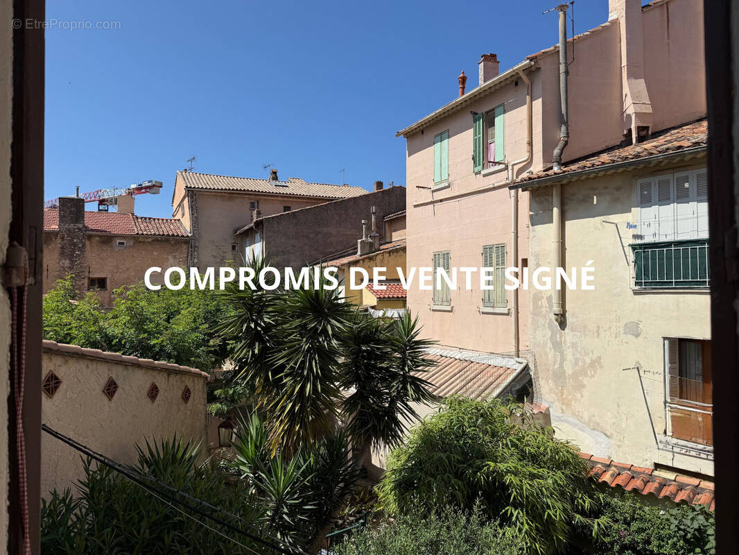 Appartement à OLLIOULES