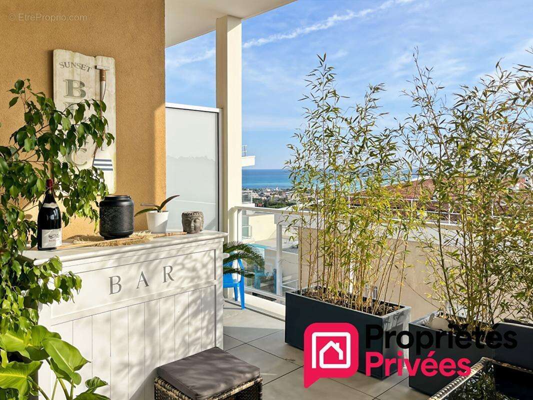 Appartement à VILLENEUVE-LOUBET