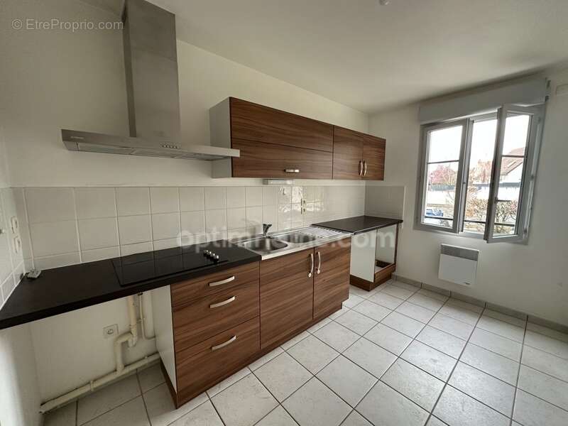 Appartement à SAINT-JEAN-DE-BRAYE