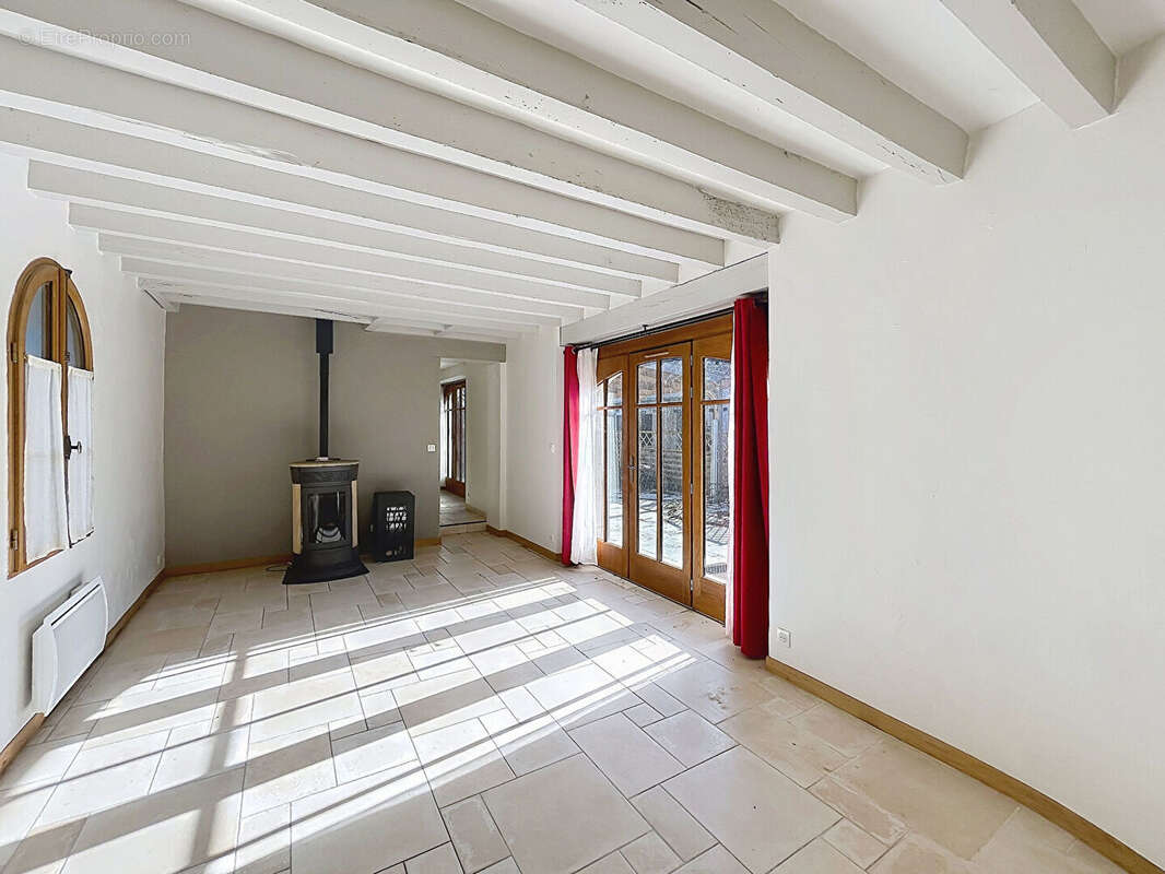 Maison à CHOUZY-SUR-CISSE
